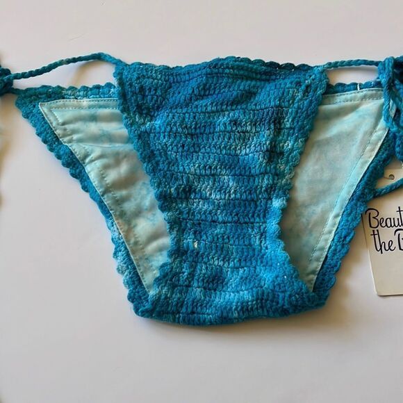 BEAUTY AND THE BEACH BIKINI BOTTOMS - Picture 6 of 10
